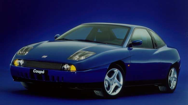 A Fiat Coupe 20V Turbo on display
