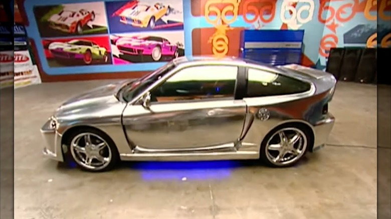 Jonathan's 1991 Honda CRX with a mirror-chrome paint job