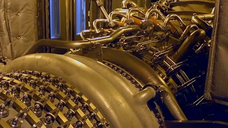 Image of one the GE gas turbines in the HSC Francisco.