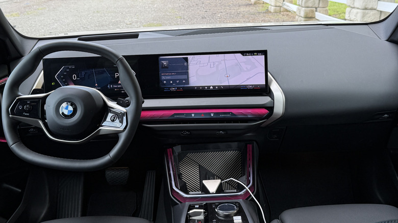 2025 BMW X3 xDrive30 interior view