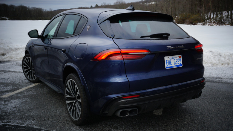 2026 Maserati Grecale Trofeo rear 3/4 view