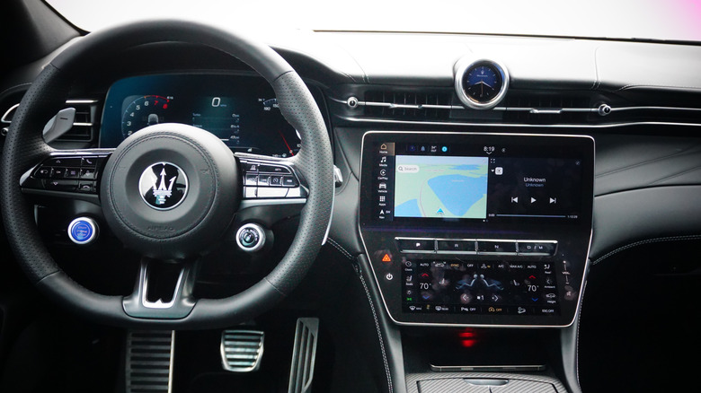 2026 Maserati Grecale Trofeo dashboard