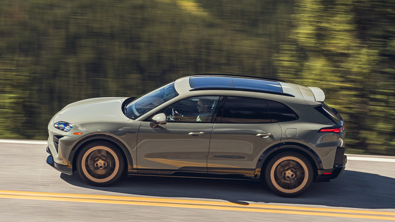 2026 Porsche Cayenne Turbo Electric side profile