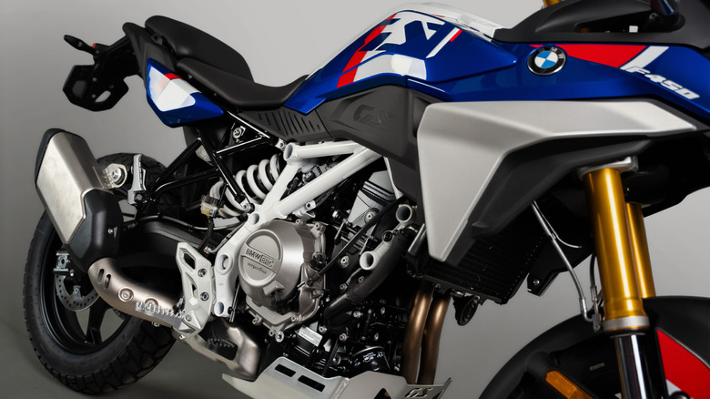 Closeup of the BMW F 450 GS