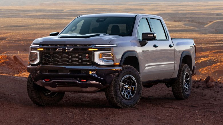 Front 3/4 view of a Chevrolet Silverado ZR2