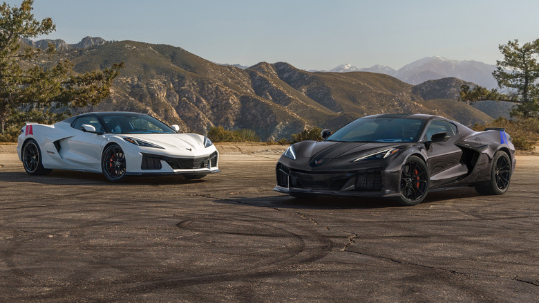 2027 Chevy Corvette Grand Sport and Grand Sport X