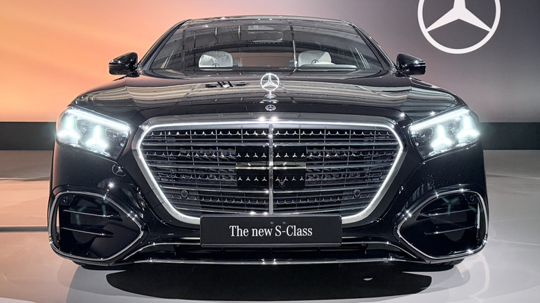 2027 Mercedes-Benz S-Class front view