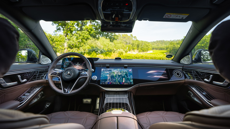 2027 Mercedes-Maybach S580 dashboard