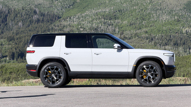 Side view of a white 2027 Rivian R2
