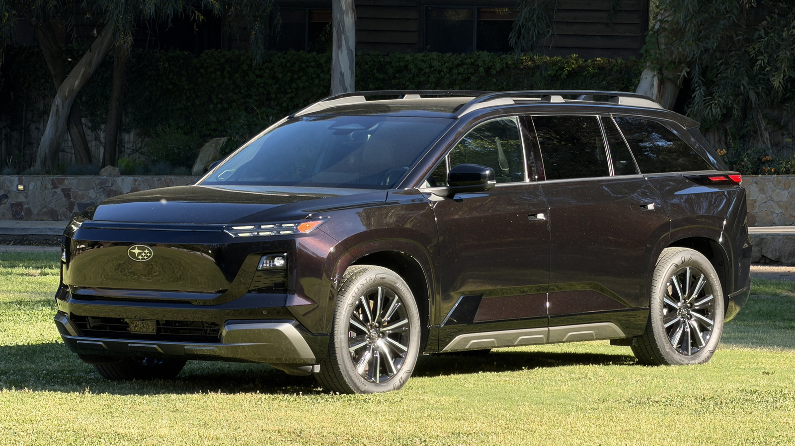 2027 Subaru Getaway Three-row Ev Has 420 Horsepower For When You Need To Get Away From The Horrors