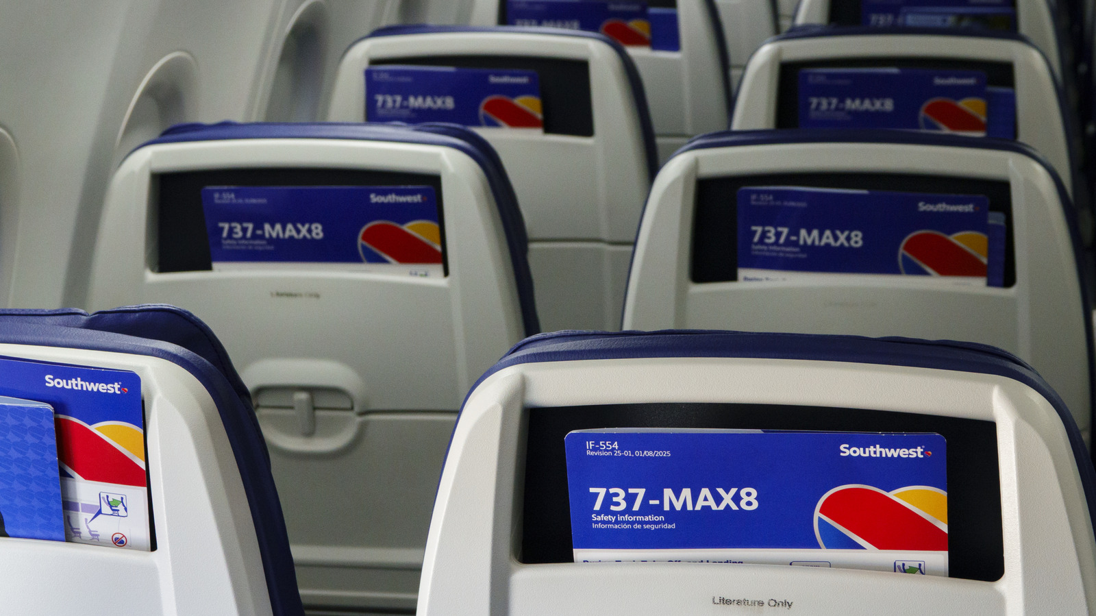 31,000 Boeing 737 MAX Seats May 'Disengage' From Their Tracks In Severe Turbulence, FAA Says