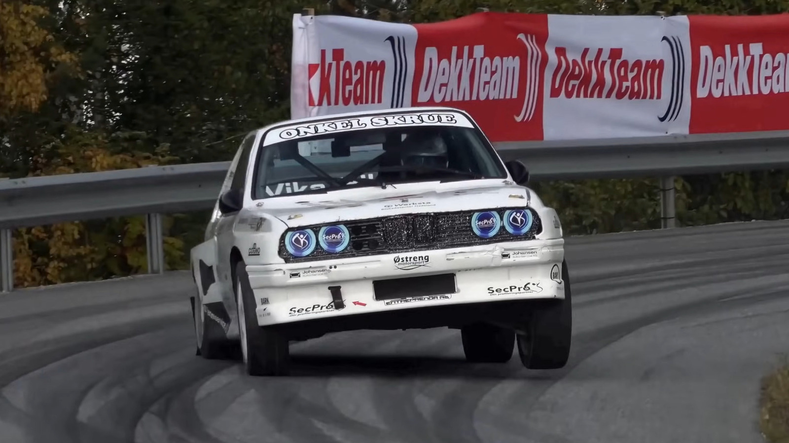 You Should Shove A 450-HP Volvo Engine In Your BMW E30, Unless You're Chicken