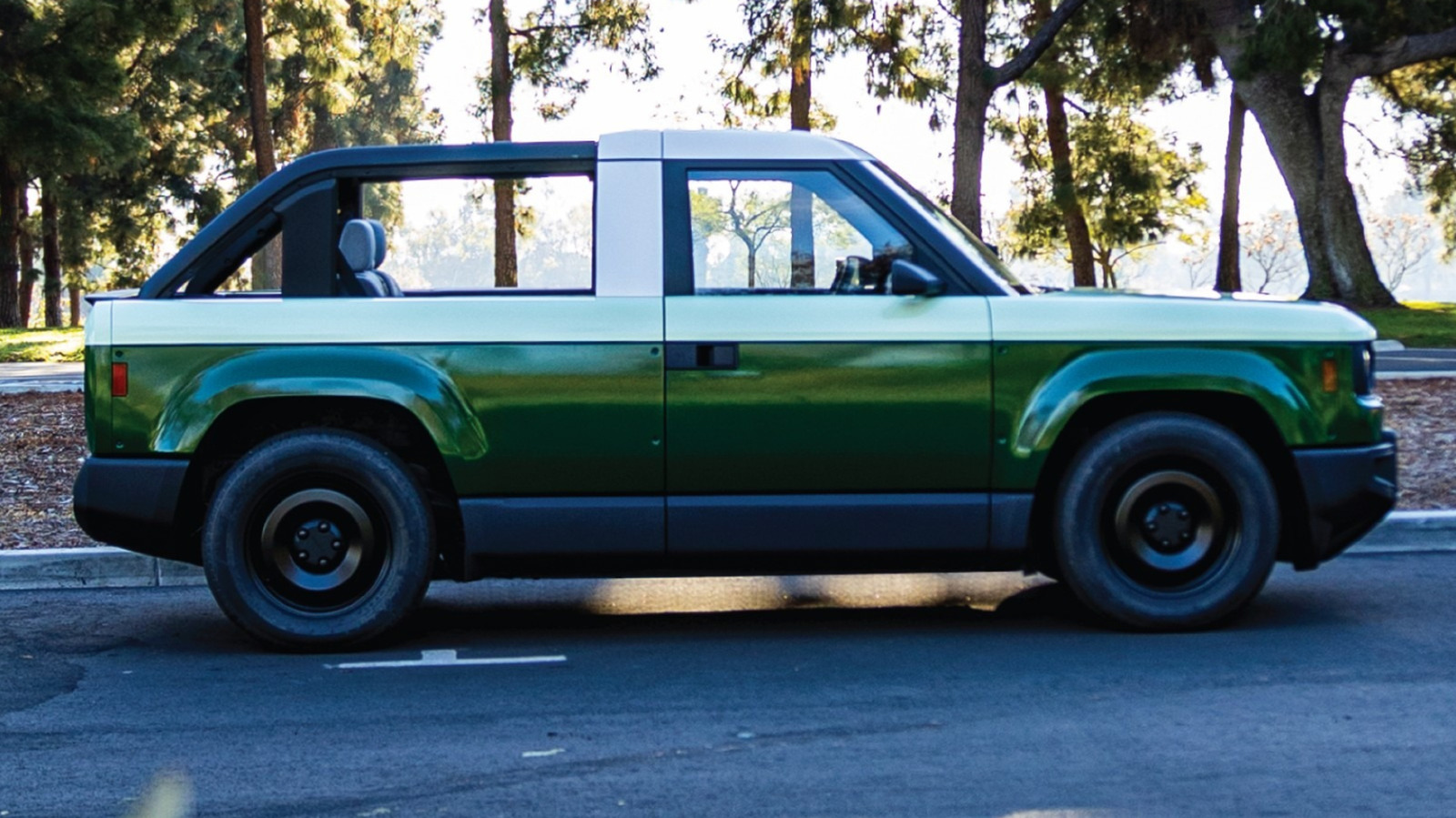 5 Cars That Did Modular Bodywork Before The Slate Truck