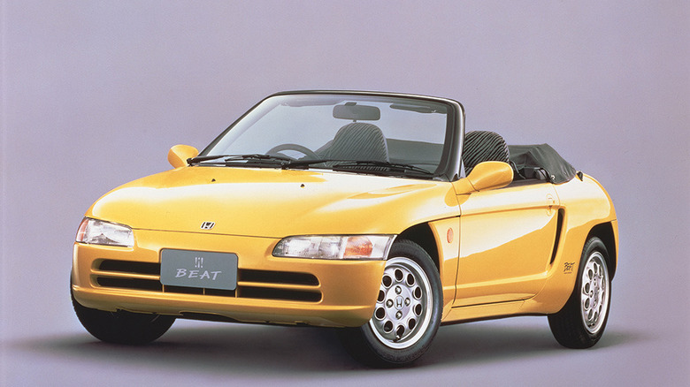 Yellow Honda Beat press image