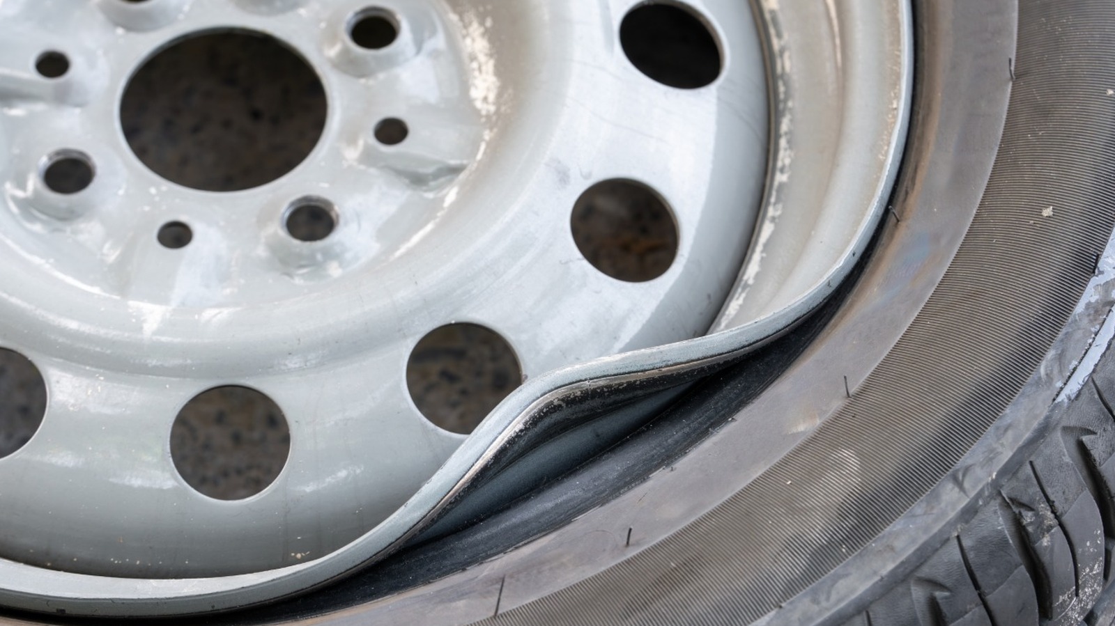 5 Small Mistakes That Can Cause Big Damage To Your Wheels