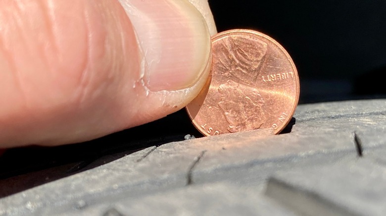 Using a penny to test tread in tire