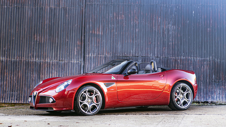 Alfa Romeo 8C convertible