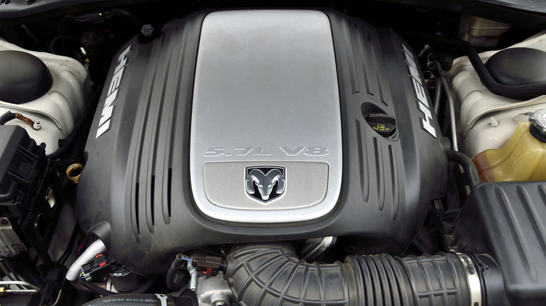 Chrysler 5.7-liter Hemi engine in a Dodge Magnum