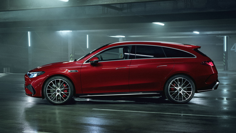 Side view of a red Mercedes-AMG CLA45 Shooting Brake