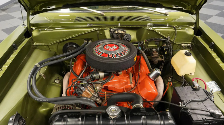 440-cubic-inch Super Commando V8 in 1969 Plymouth Barracuda 440 M-Code