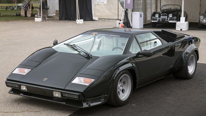 Front-quarter shot of a black 1986 Lamborghini Countach 5000QV