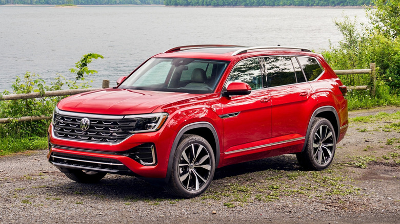 A front 3/4 view of a red 2024 Volkswagen Atlas.