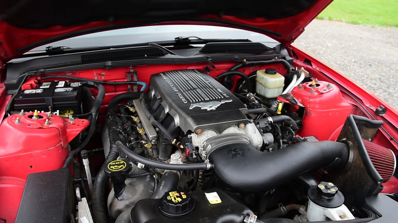 A Ford 4.6-liter modular V8 under the hood of a 2006 Ford Mustang GT S197 5MT