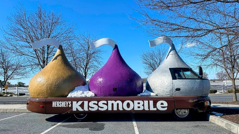 Hershey's Kissmobile in a carpark