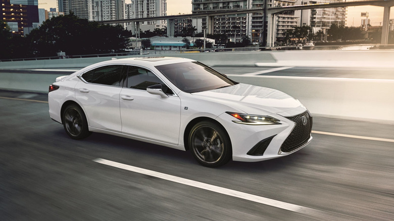2025 Lexus ES front 3/4 view while driving