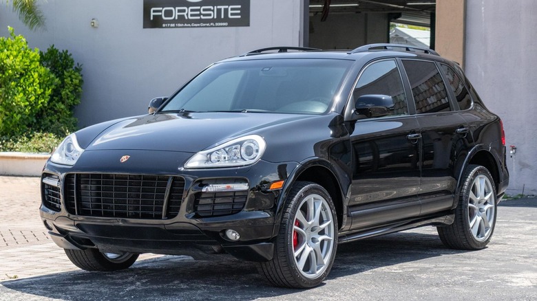 2008 Porsche Cayenne GTS six-speed manual front 3/4
