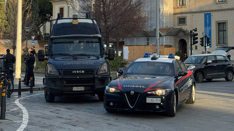 Alfa Giulia Veloce Carabinieri car
