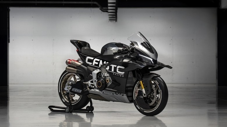 The CFMoto V4 SR-RR sportbike concept