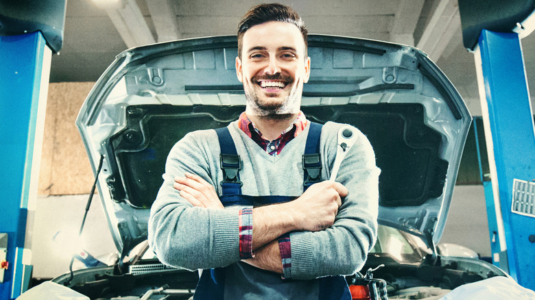 a mechanic finishes nan job