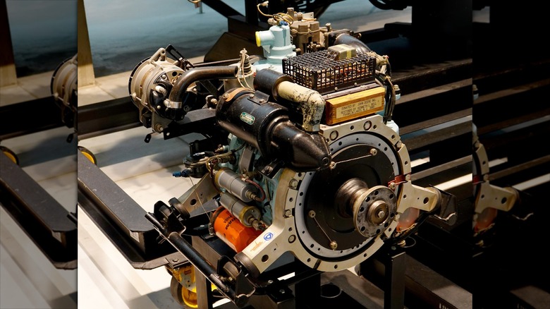 A Wankel RC2-60 Rotary Engine