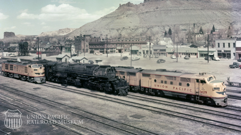 A Union Pacific gas turbine-electric "GTEL" locomotive