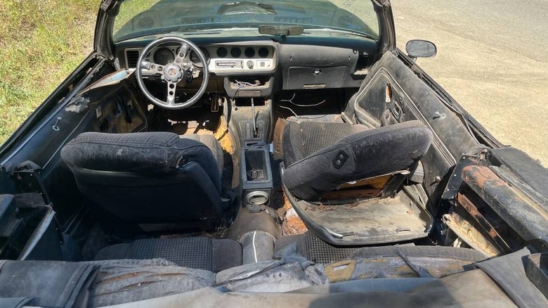 1980 Pontiac Trans-Am convertible project interior image