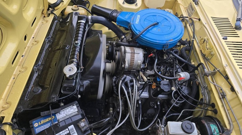 1978 Mazda RX-7 GS engine compartment image
