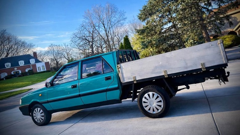 1997 FSO Polonez Roy Pickup full driver's side image