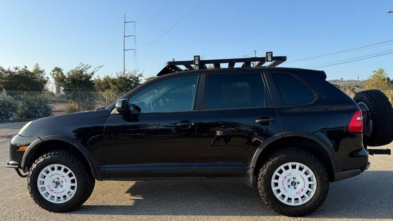 2008 Porsche Cayenne Turbo Overlander full driver's side image