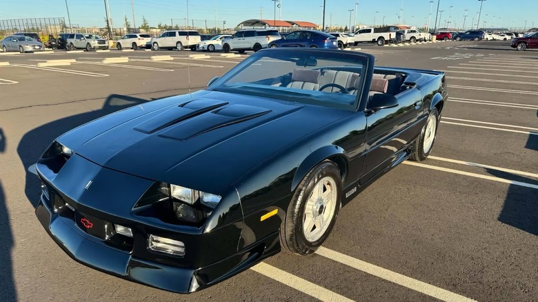 1992 Chevy Camaro Z28 convertible front three-quarter image