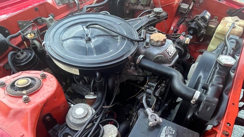 1976 Toyota Celica GT Liftback 20R 2.2-liter engine image