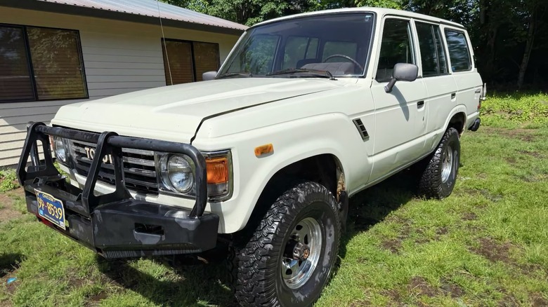 SBC-powered 1983 Toyota Land Cruiser front three-quarter image