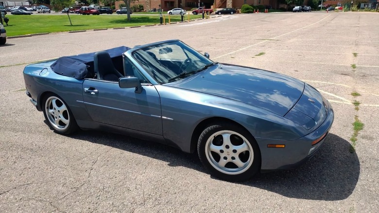 1990 Porsche 944 S2 Cabriolet front three-quarter image