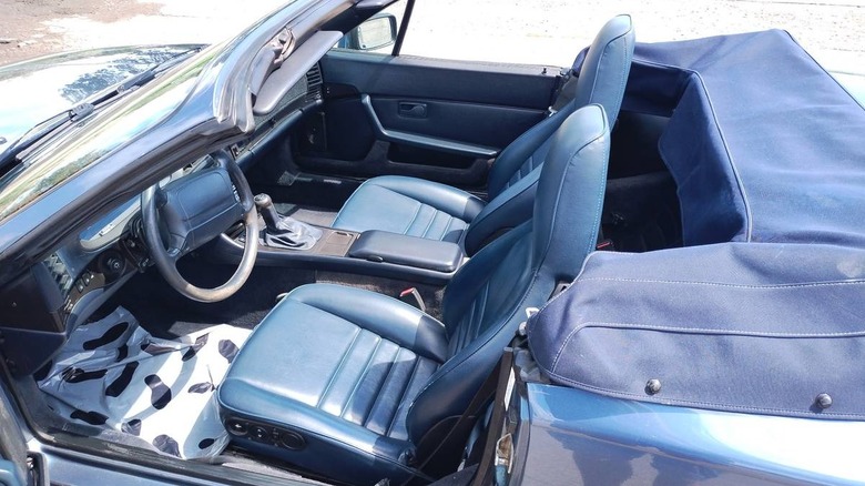 1990 Porsche 944 S2 Cabriolet interior with top down image