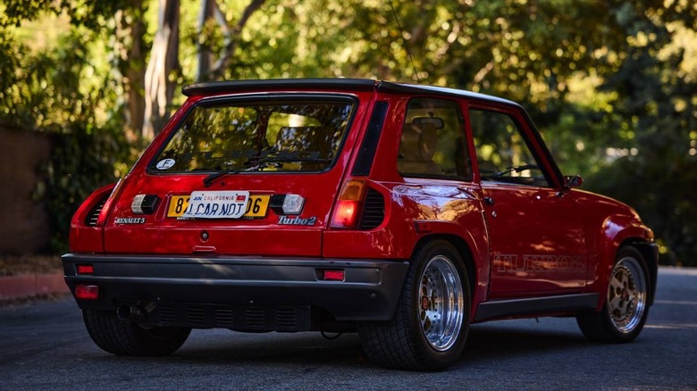 1985 Renault R5 Turbo 2 rear three-quarter image