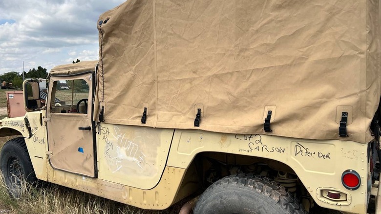 AM General Humvee driver side image