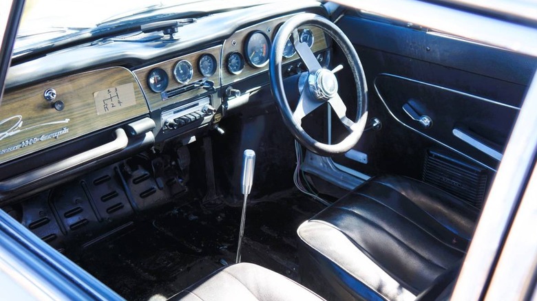 1967 Hino Contessa interior image