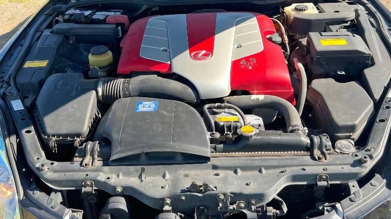 2005 Lexus SC430 engine bay image