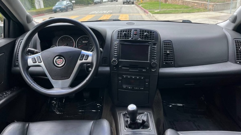 2005 Cadillac CTS-V dashboard image