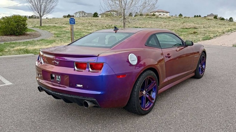2010 Chevrolet Camaro SS rear three-quarter image
